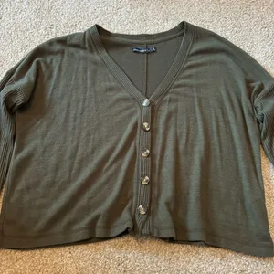 abercrombie sweater thumbnail 1