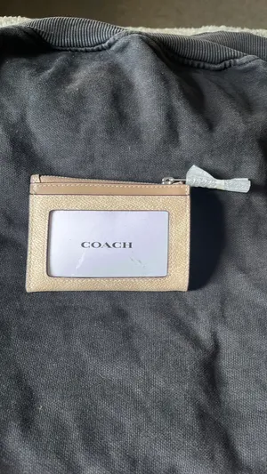 Coach wallet thumbnail 2