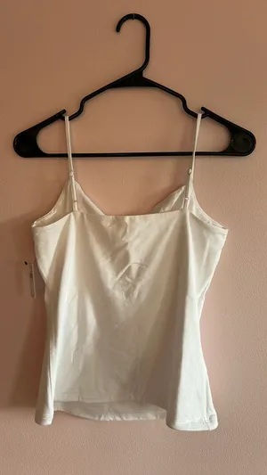 Banana Republic white basic tank thumbnail 4