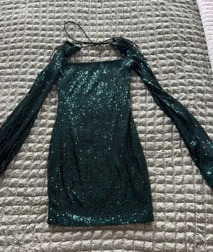 Lucy in the Sky Green Sequin Long-Sleeve Mini Dress thumbnail 1