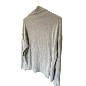 Reformation‎ Gray Sweater thumbnail 4