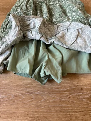 Hollister Green Floral Paisley Off The Shoulder Dress thumbnail 2