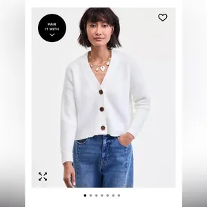 Chic Cream Cardigan Sweater | Size XL thumbnail 7