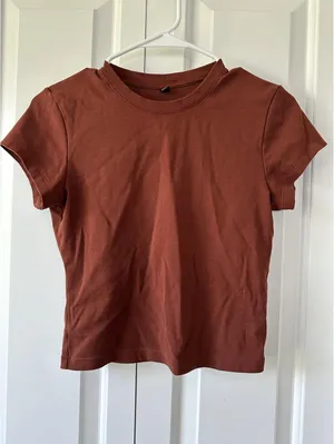 Uniqlo Mini T-Shirt Dark Orange Small thumbnail 3