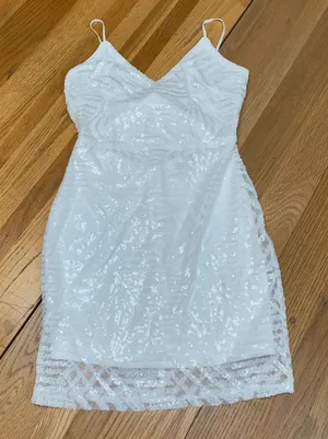 Lulus White Sequin Geometric Bow Back Mini Dress 69331 Womens‎ Size Small thumbnail 1
