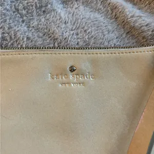 Kate‎ Spade Harrison Street Jenny Ann Metallic Gold Wristlet thumbnail 3