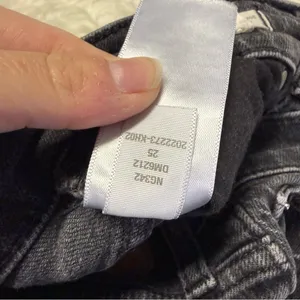 Madewell The Perfect Vintage Wide Leg Jeans 25 Black Acid Wash thumbnail 6