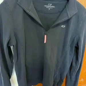 Vineyard Vines Women’s Quarter Zip Pullover Blue with Whale Patch M thumbnail 3