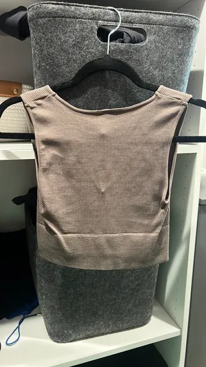 NIKIBIKI Cropped Seamless Top thumbnail 2