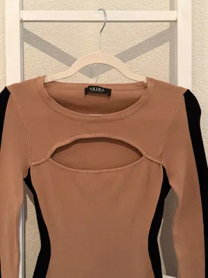 AKIRA Black Label Cutout Bodycon Mini Dress Tan Black Long Sleeve thumbnail 3