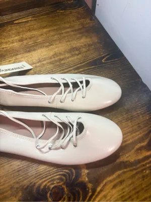 No boundaries Beige lace up flats size 9.5 thumbnail 2
