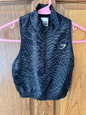 Gymshark Top thumbnail 1