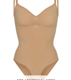 SKIMS sculpting bodysuit brief size S/M ochure new in box thumbnail 4