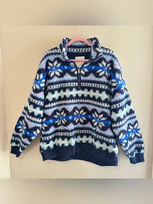 AERIE Hometown‎ Holiday Quarter Zip Oversized Sherpa Pullover, Size Medium thumbnail 3