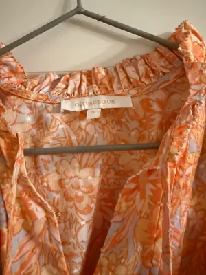 Olivaceous blouse thumbnail 2