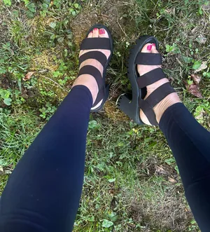 Strappy Platforms 7.5 Madden Girl thumbnail 3