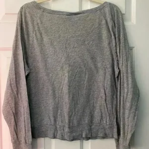 PINK Long Sleeved Boat neck‎ Gray Top Size S thumbnail 2