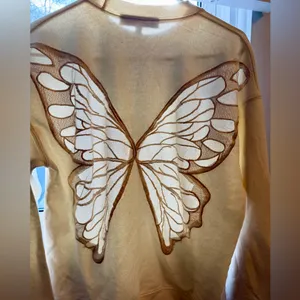 Tricia Fix Free People Exclusive Butterfly Crewneck Sweatshirt in Cream Xs thumbnail 4