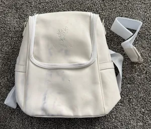 Younique Younique Diaper Bag Backpack White Medium Detachable Strap thumbnail 1