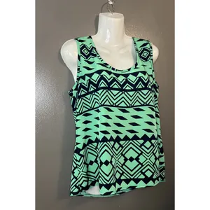 Marianne Tank Top Womens Large Green Black Aztec Geometric Sleeveless Blouse thumbnail 2