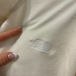 The North Face 1/4 Zip Pullover thumbnail 5