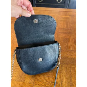 Michael Michael Kors Black Pebbled Leather Half Dome Crossbody Bag black thumbnail 7