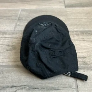 Black adidas baseball hat thumbnail 3
