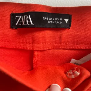Zara Trousers Womens Large Orange Red Ankle Cropped Flare High Rise Slim Pants thumbnail 6