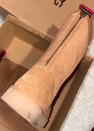 UGG Australia 1122672 Classic Short Logo Suede Zip Boots Shoes US 7 thumbnail 2