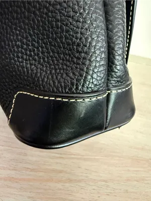 Dooney & Bourke Black Pebbled Leather Crossbody Shoulder Bag Convertible Strap thumbnail 6