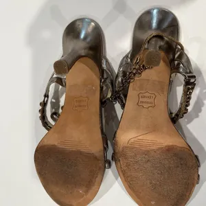 Women's Veronica‎ Pewter Sandals Heels Limited Edition - Size 8. thumbnail 6