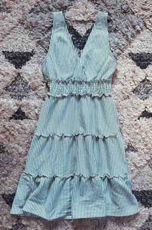 American Eagle sundress thumbnail 1