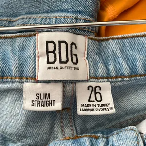 BDG Jeans Slim Straight thumbnail 2