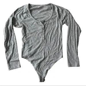 Aerie Ribbed Long Sleeve Henley Bodysuit Womens L Heather Gray Minimalist thumbnail 1