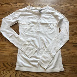 Athleta Momentum Seamless Longsleeve White thumbnail 1