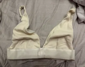 SKIMS Bralette Triangle thumbnail 1
