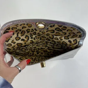 Hobo International Silver Patent Leather Twist Lock Closure Wallet Clutch Womens thumbnail 7