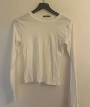 Brandy Melville Cotton White Long Sleeve thumbnail 1