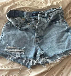 90s Baggy Aeropostale jean shorts thumbnail 1
