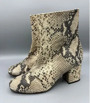 Free People Snake Skin‎ Reptile Block Heel Women’s Boots Size 37 thumbnail 1