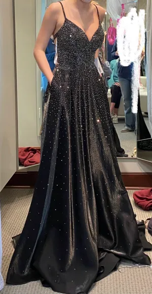 Formal Dress thumbnail 1