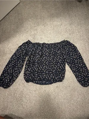Brandy Melville Navy Floral Off the Shoulder Crop Top thumbnail 3