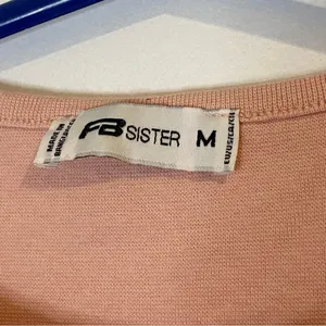 Crop Top Pink Size M thumbnail 4