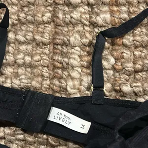 Lively Black Mesh‎ Bralette Size Medium Size L thumbnail 4
