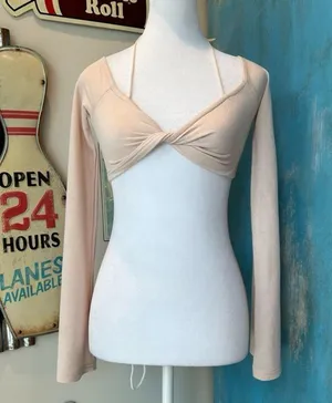 Edikted Celeste Off Shoulder Twist Crop Top Size XS thumbnail 3