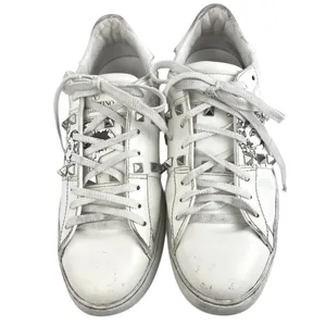 Valentino Garavani Rockstud Women's White Lace Up Low Top Leather Sneakers Sz 9 thumbnail 2