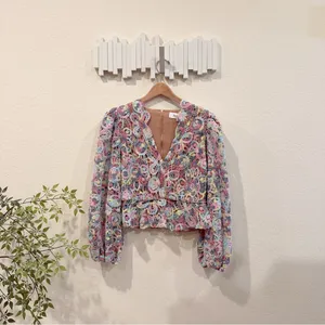 Elliatt Rue Crochet V Neck Long Sleeve Blouse Top Size Small NWT thumbnail 3