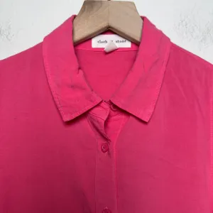 Cloth & Stone Women Ruffle Button‎ Down XS Pink Vibrant Hibiscus Sleeveless Top thumbnail 5