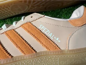 Adidas Handball Spezials unisex style and colors. thumbnail 2