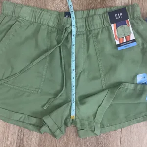 NWT Gap Tencel Short Size Large Loden Frost thumbnail 8